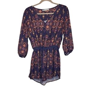 Maurices Purple Blue Floral Geometric V-Neck 3/4 Sleeve Tunic Size Medium